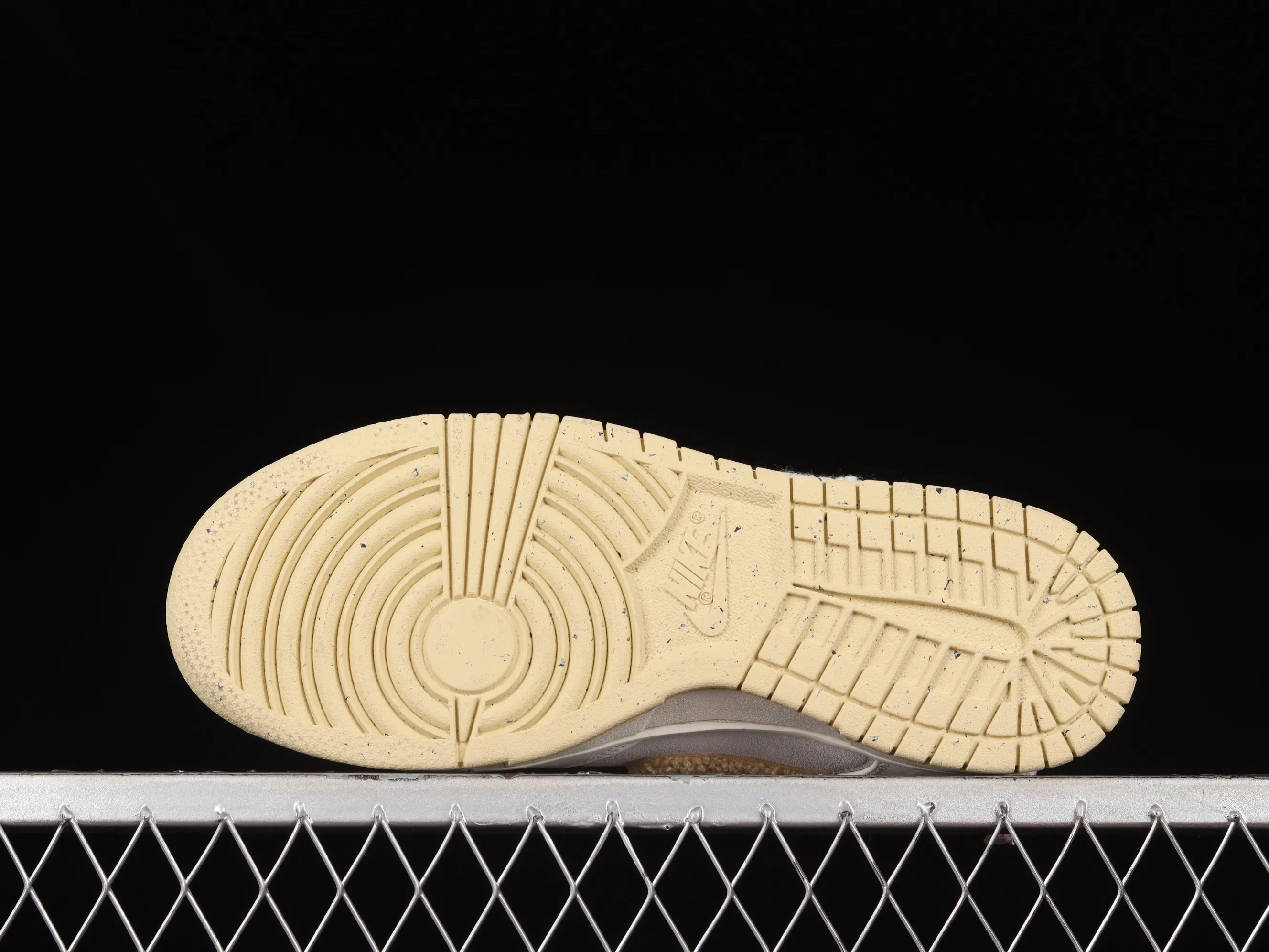 All Categories Nk SB Dunk Series Nk SB Dunk Low Low-top sneakers Nk Dunk Low "Year of the Rabbit" Year of the Rabbit Rabbit theme SB low-top sports and leisure sneakers FD4203-211